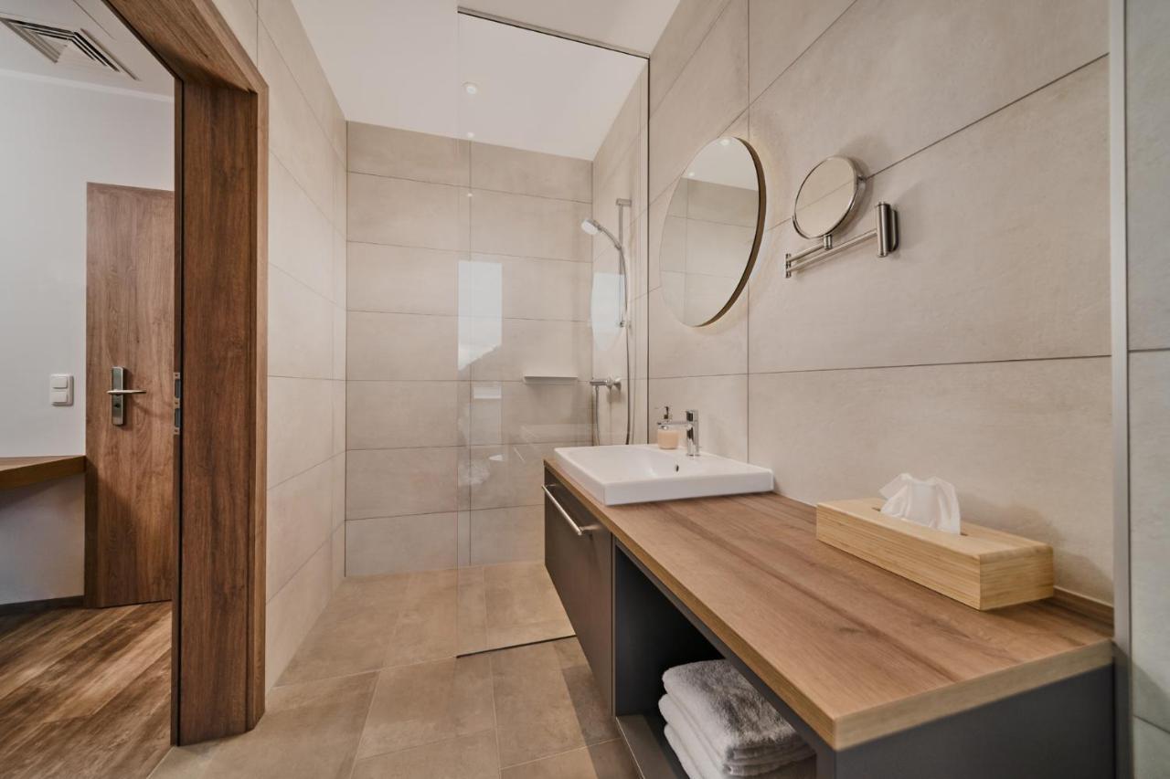 Seehotel Im Weyer Гмунден Экстерьер фото
