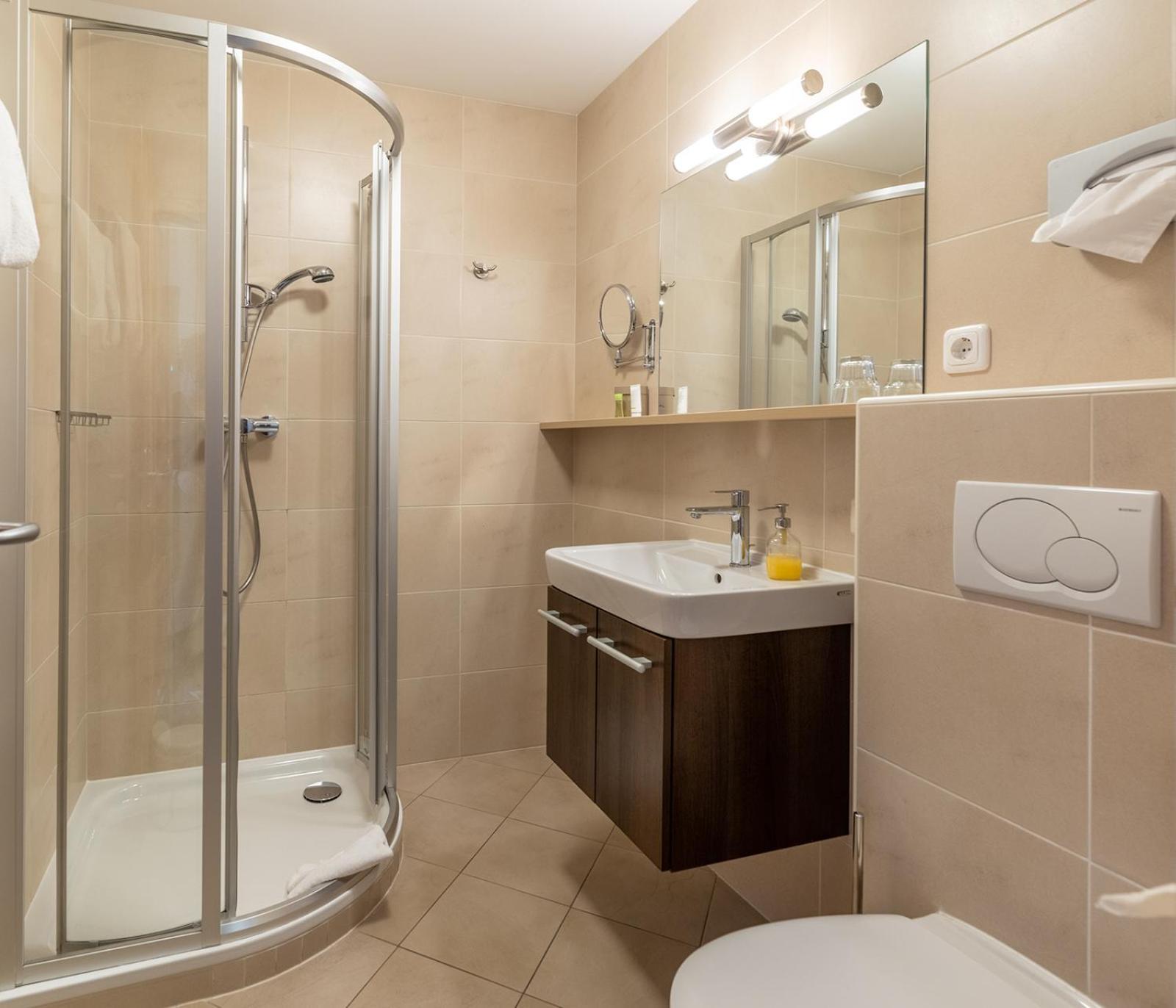 Seehotel Im Weyer Гмунден Экстерьер фото
